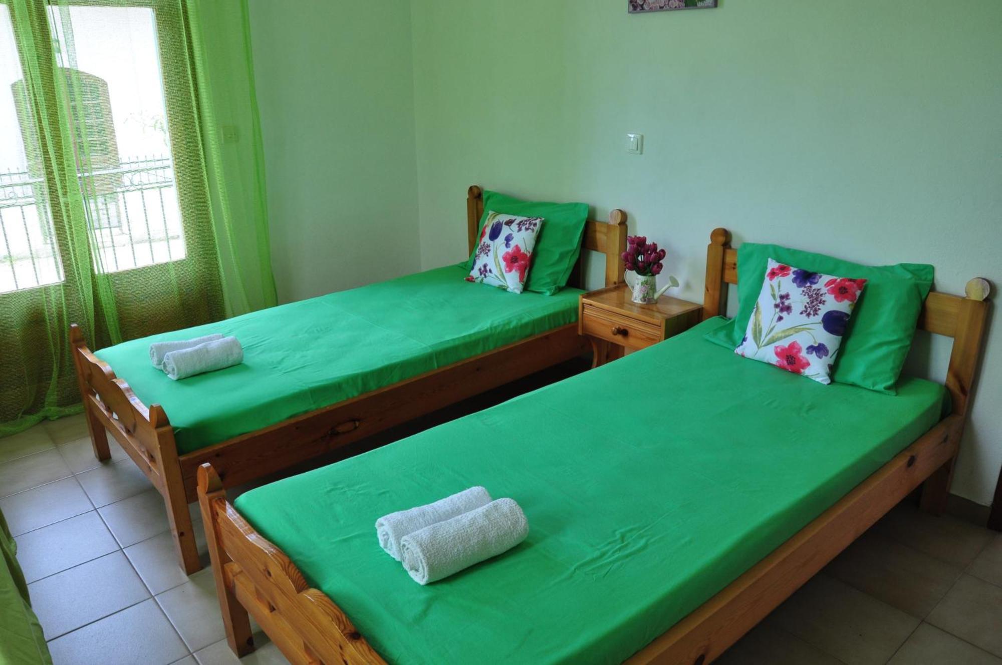 Paraskevi Apartments Ypsos Extérieur photo