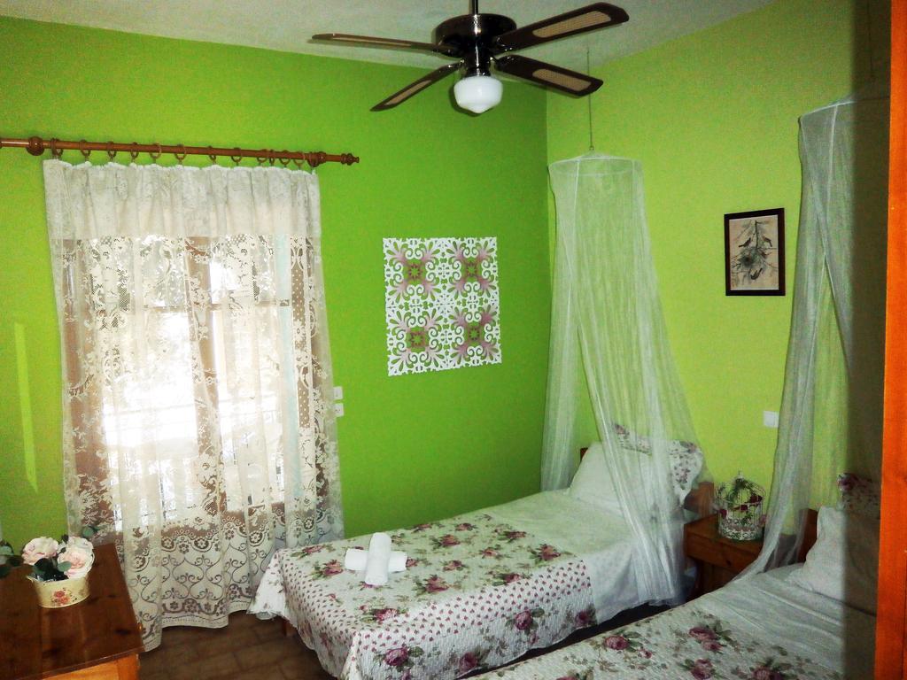 Paraskevi Apartments Ypsos Chambre photo