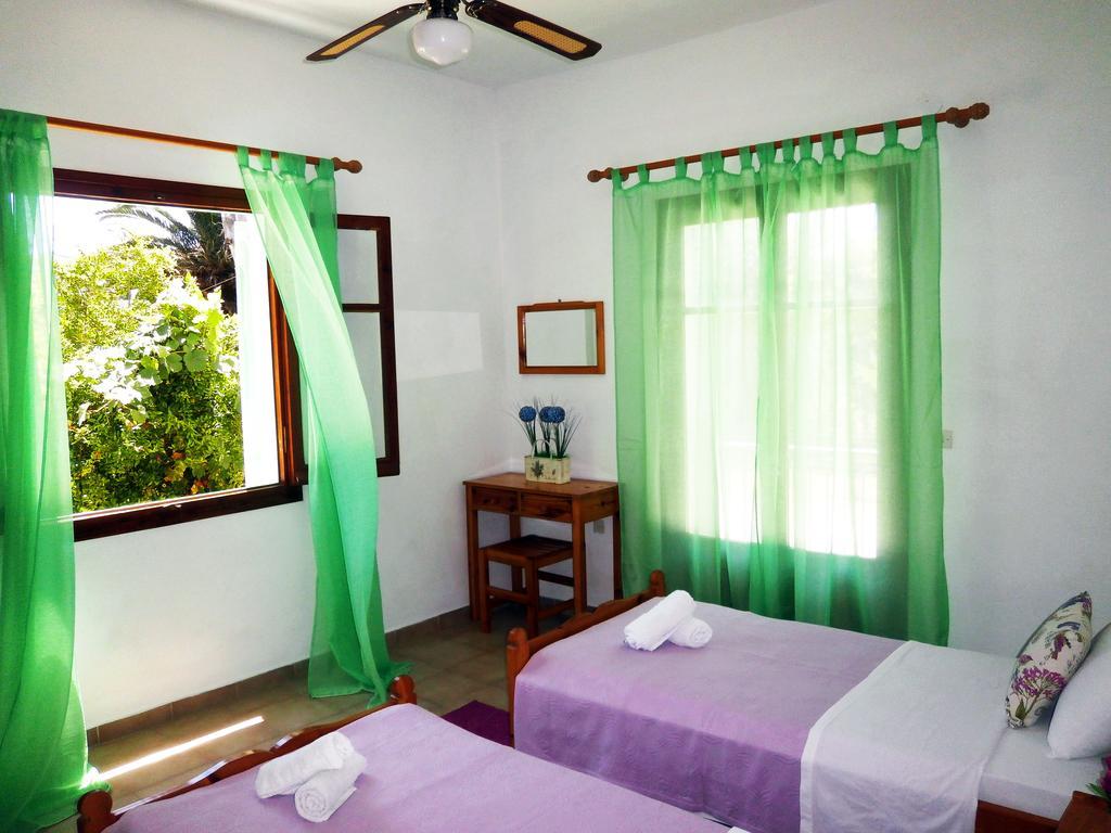 Paraskevi Apartments Ypsos Chambre photo