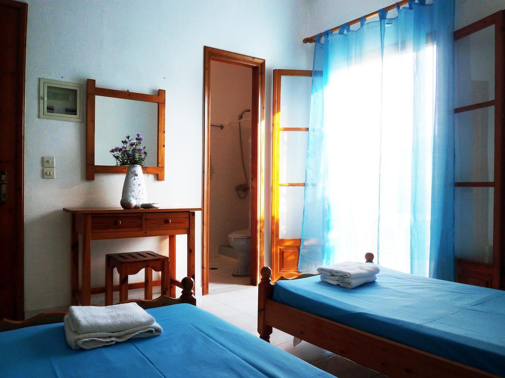 Paraskevi Apartments Ypsos Chambre photo