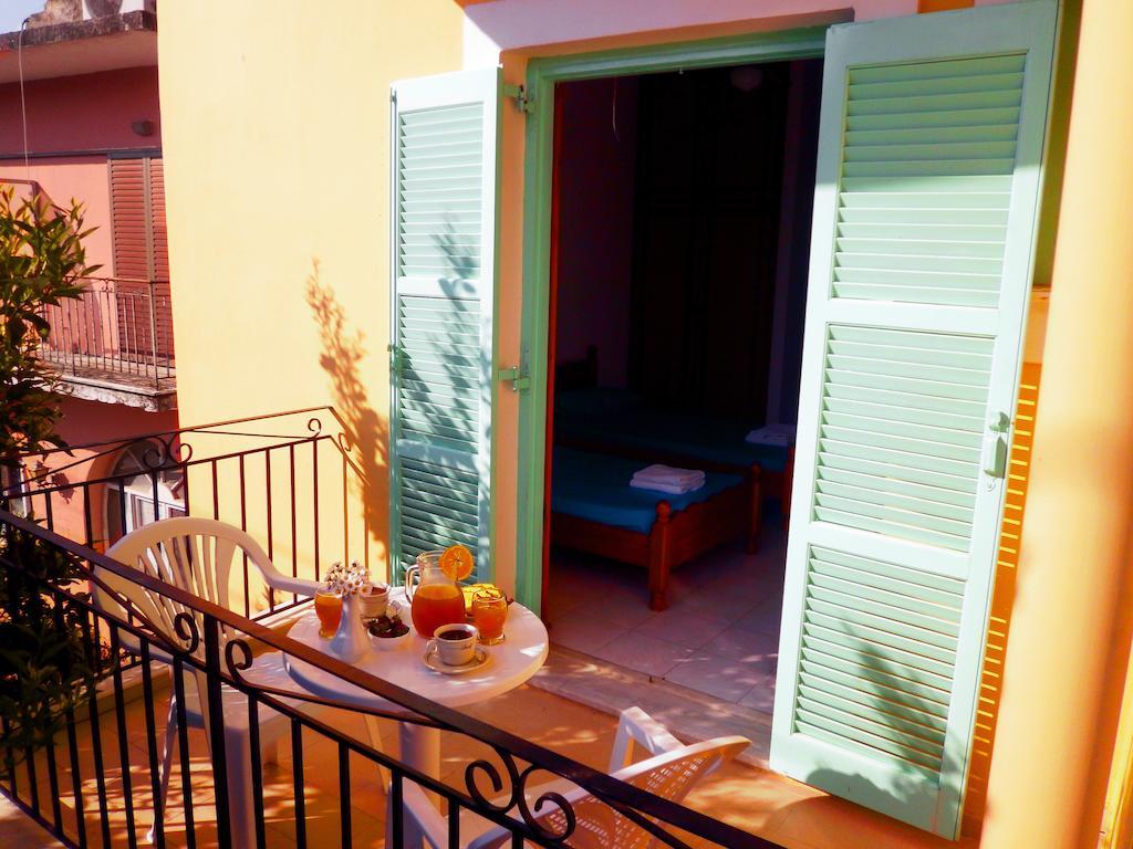 Paraskevi Apartments Ypsos Chambre photo